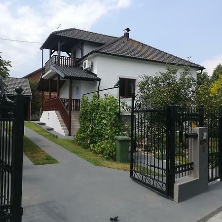 Holiday Home Baotic Velika Mlaka Dış mekan fotoğraf